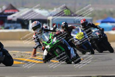 media/Oct-09-2022-SoCal Trackdays (Sun) [[95640aeeb6]]/Turn 2 (1110am)/